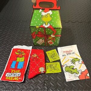 2025 McDONALD'S Grinch Socks Christmas Adult Happy Meal Red Socks OPENED NEW
